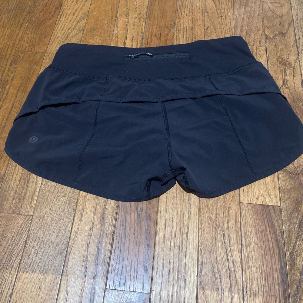 Lululemon Speed Up shorts size 2